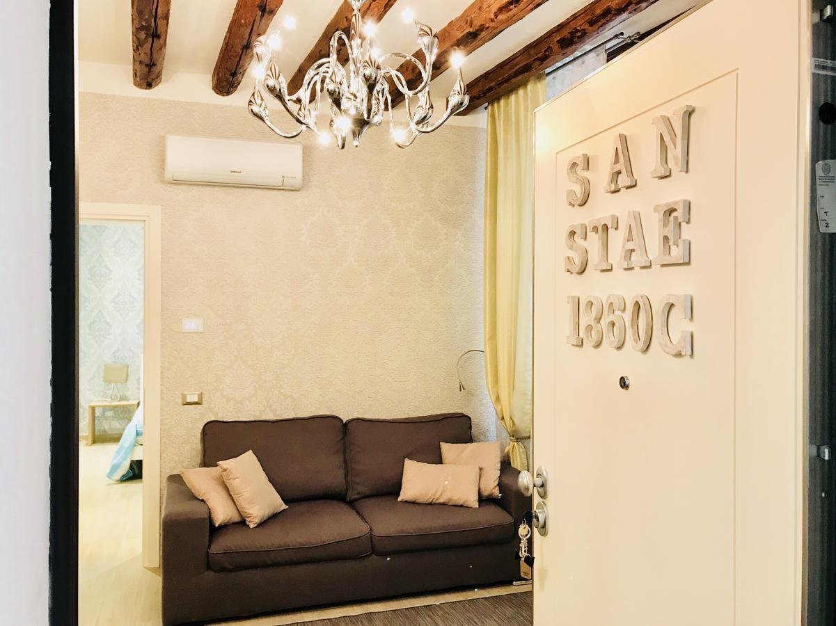 San Stae Charming Apartment Gran Canal Venise Extérieur photo